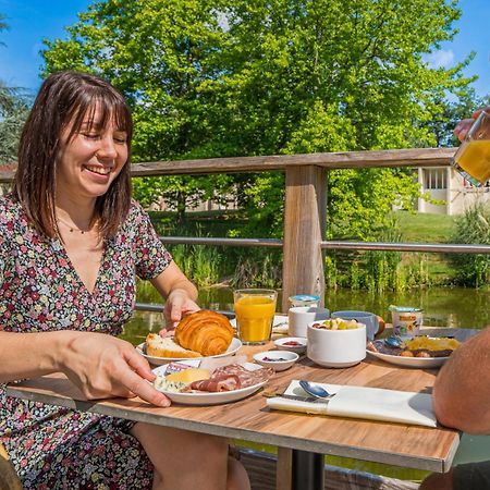 莱斯花园安茹酒店 Montjean-sur-Loire 外观 照片