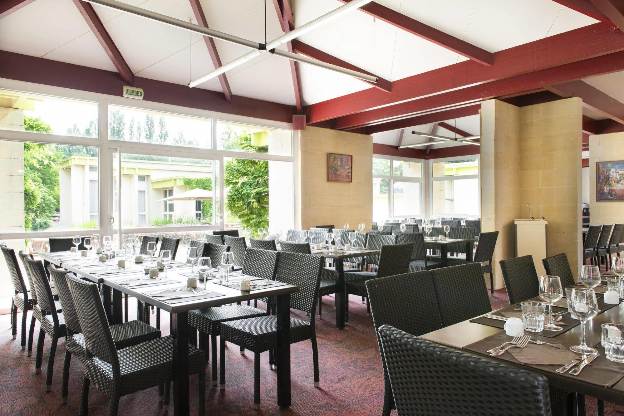 莱斯花园安茹酒店 Montjean-sur-Loire 外观 照片